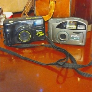 2 VINTAGE Y2K 80s/90s camera